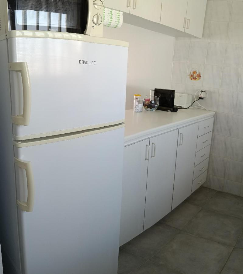 Julie'S Beach House Voroklini Dış mekan fotoğraf