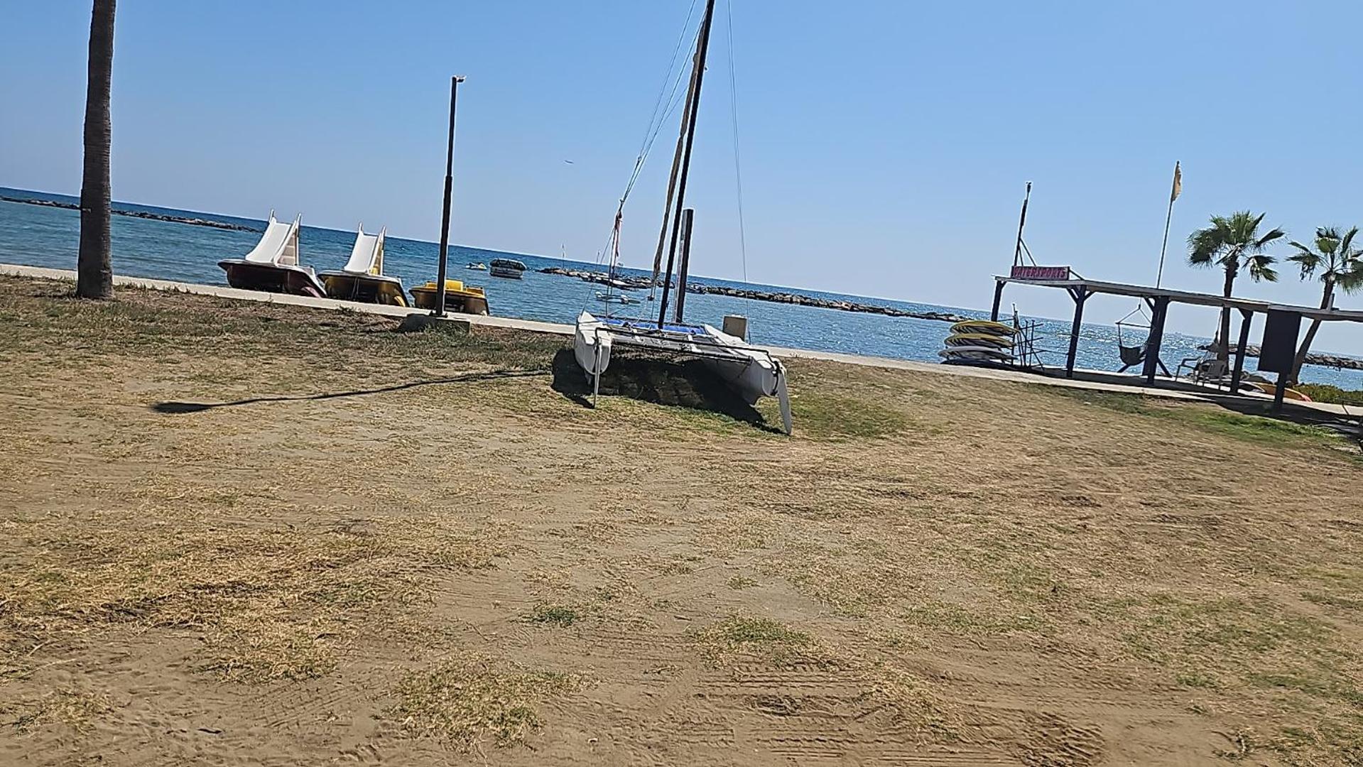 Julie'S Beach House Voroklini Dış mekan fotoğraf